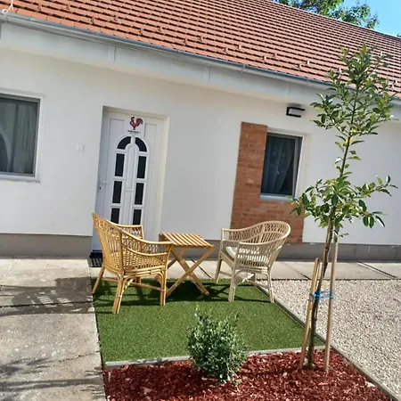 Kukoriq 1 * Siklós